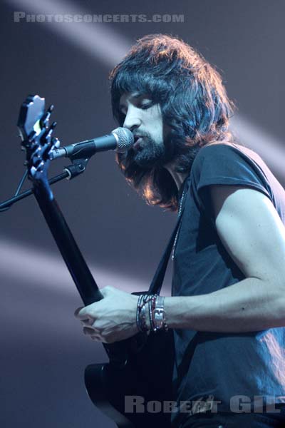 KASABIAN - 2011-11-22 - PARIS - Zenith - 